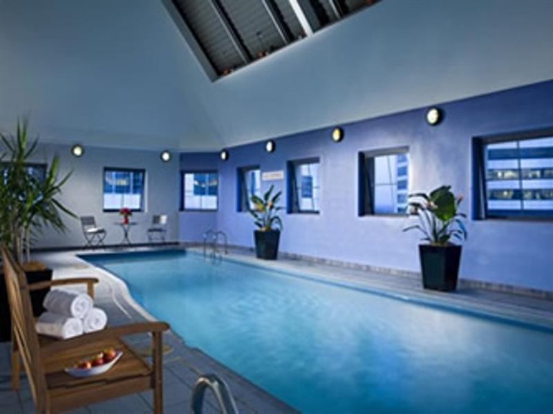 Somerset Darling Harbour Hotel *